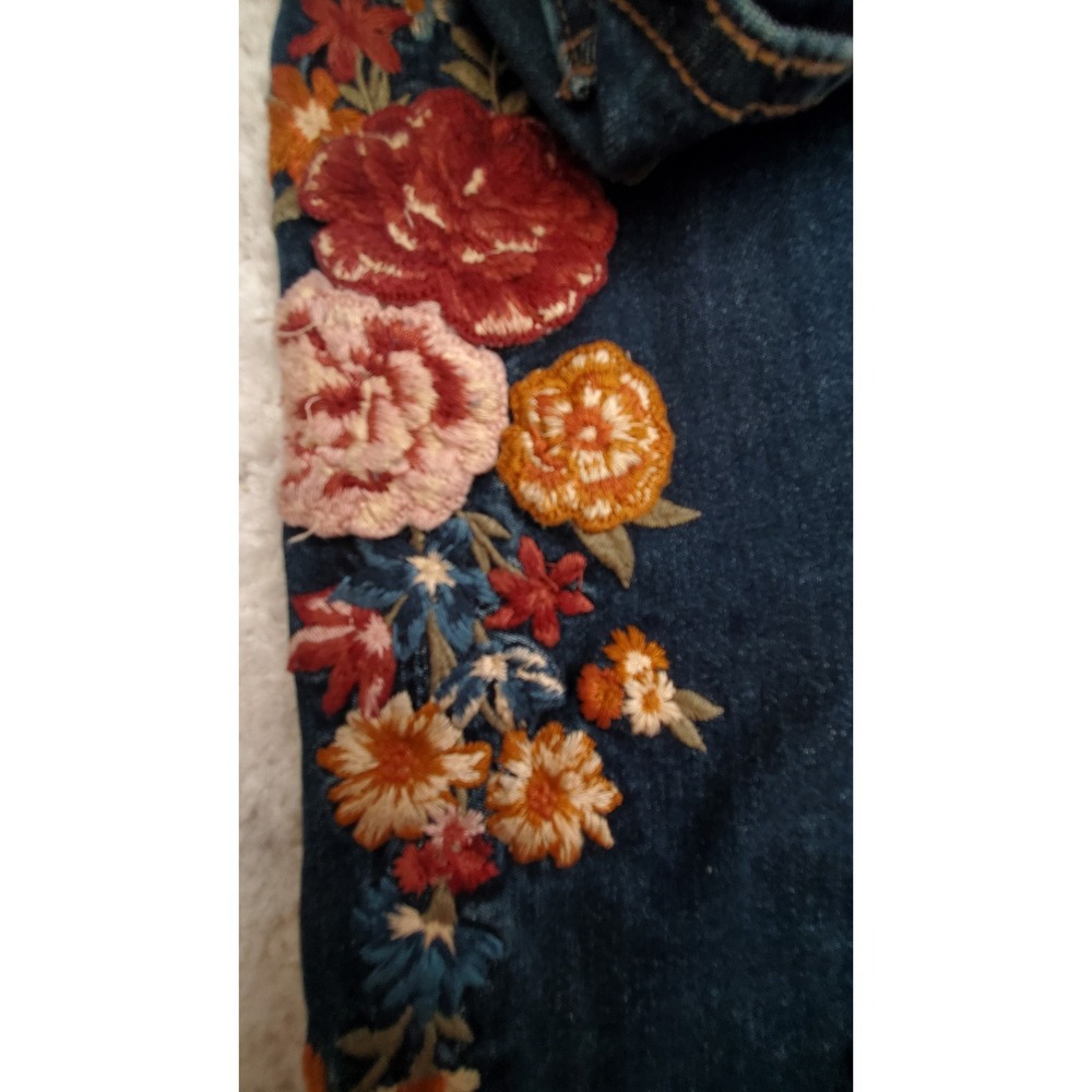Driftwood Floral Embroidered Skinny Jeans Medium Wash Denim Size 27 Boho - Picture 11 of 11